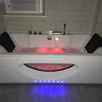 아파트 L'instant T 4* Balneo, Sauna Et Parking Prive