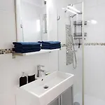 L'instant T 4* Balneo, Sauna Et Parking Prive
